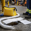 50 Litre Spill Kit in Shoulder Bag – Oil & Chemical – Shoulder Bag – Maintenance, Oil & Chemical – Industrial Use