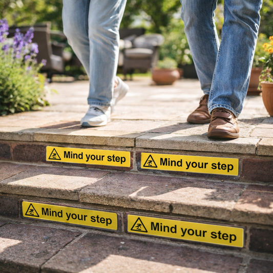 Self Adhesive Step Strips – 400mm x 35mm – Vinyl – Indoor/Outdoor