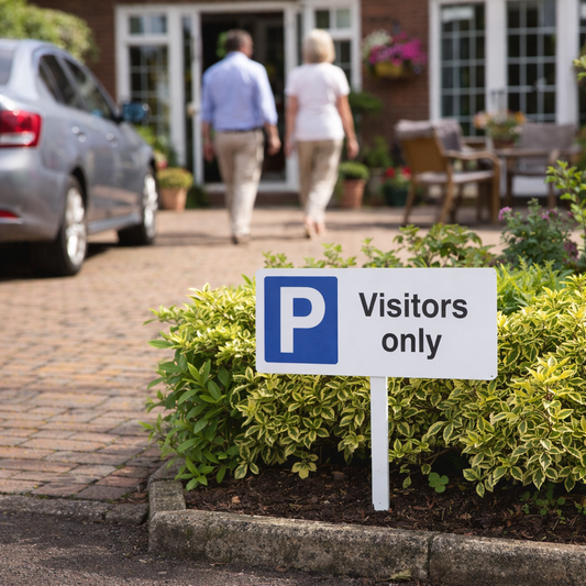 Visitors Only Parking Verge Sign – 450mm x 150mm – 2mm Aluminium – Outdoor Use