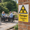 Radiation Risk Safety Sign – 1mm Rigid Plastic – Indoor/Outdoor