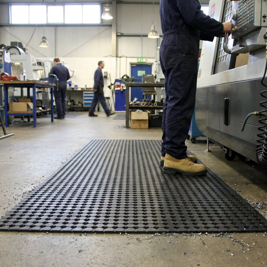 Heavy Duty Workplace Matting – Black – 10mm Thick Rubber – Industrial Use