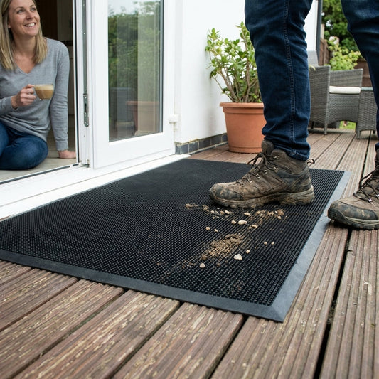 Rubber Entrance Mats – Fingertip Design – Durable & Eco-Friendly – Commercial Use