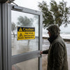 Caution High Winds Safety Sign – 1mm Rigid Plastic – Indoor/Outdoor Use