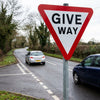 Give Way Reflective Traffic Sign – 600mm Triangle – 3mm Aluminium Composite – Outdoor Use (Class RA1)