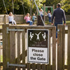 Child Safety Gate Sign – 400mm x 600mm – Rigid Plastic – Indoor/Outdoor Use